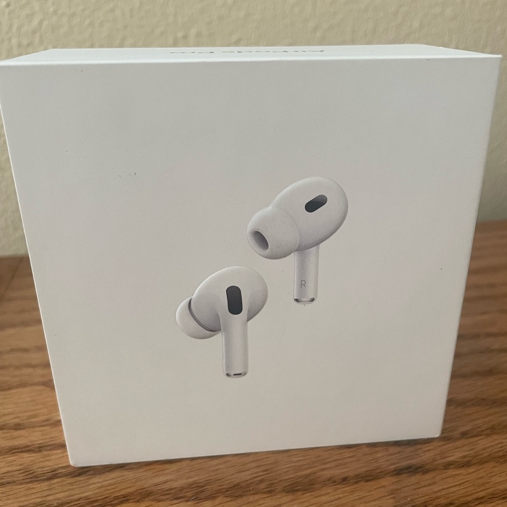 Apple Airpods Pro 2 NWT